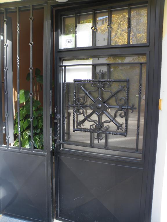 Hostal La Ribera Del Jucar Cuenca  Ngoại thất bức ảnh