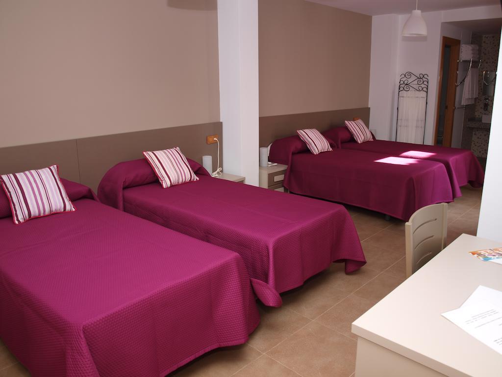 Hostal La Ribera Del Jucar Cuenca  Ngoại thất bức ảnh