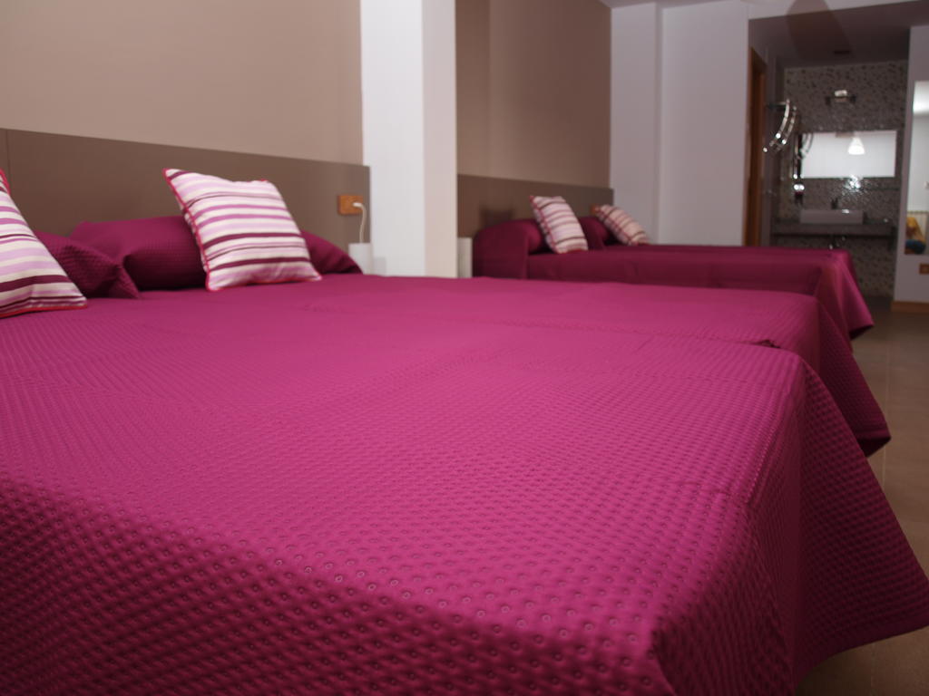 Hostal La Ribera Del Jucar Cuenca  Phòng bức ảnh