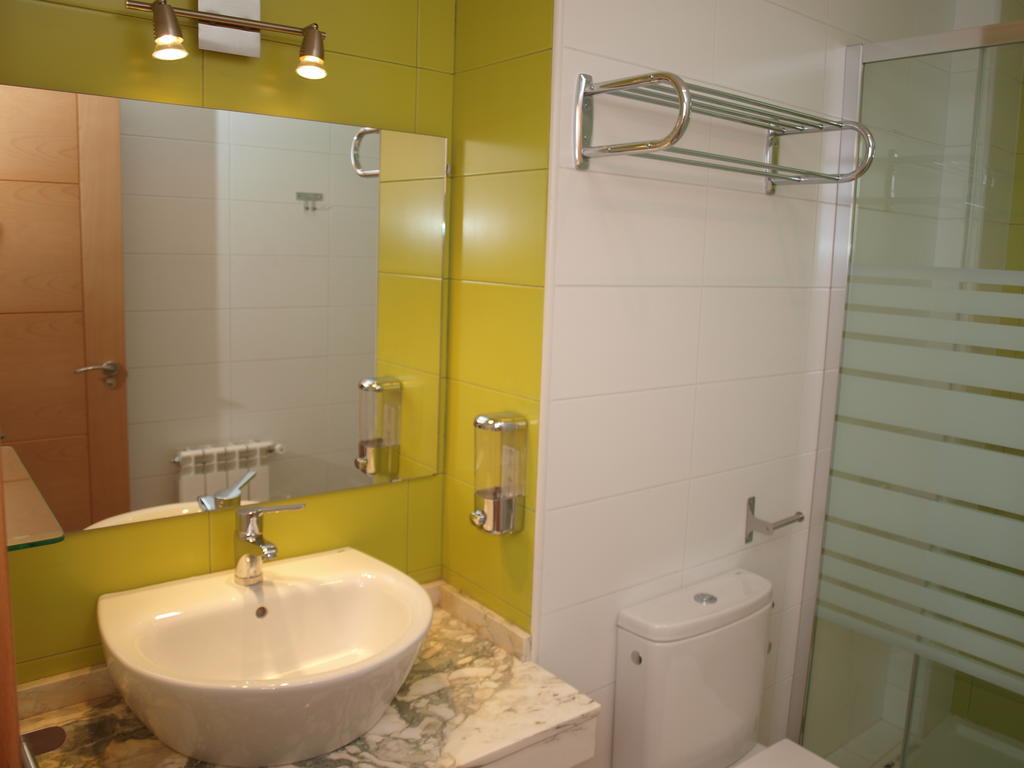 Hostal La Ribera Del Jucar Cuenca  Ngoại thất bức ảnh
