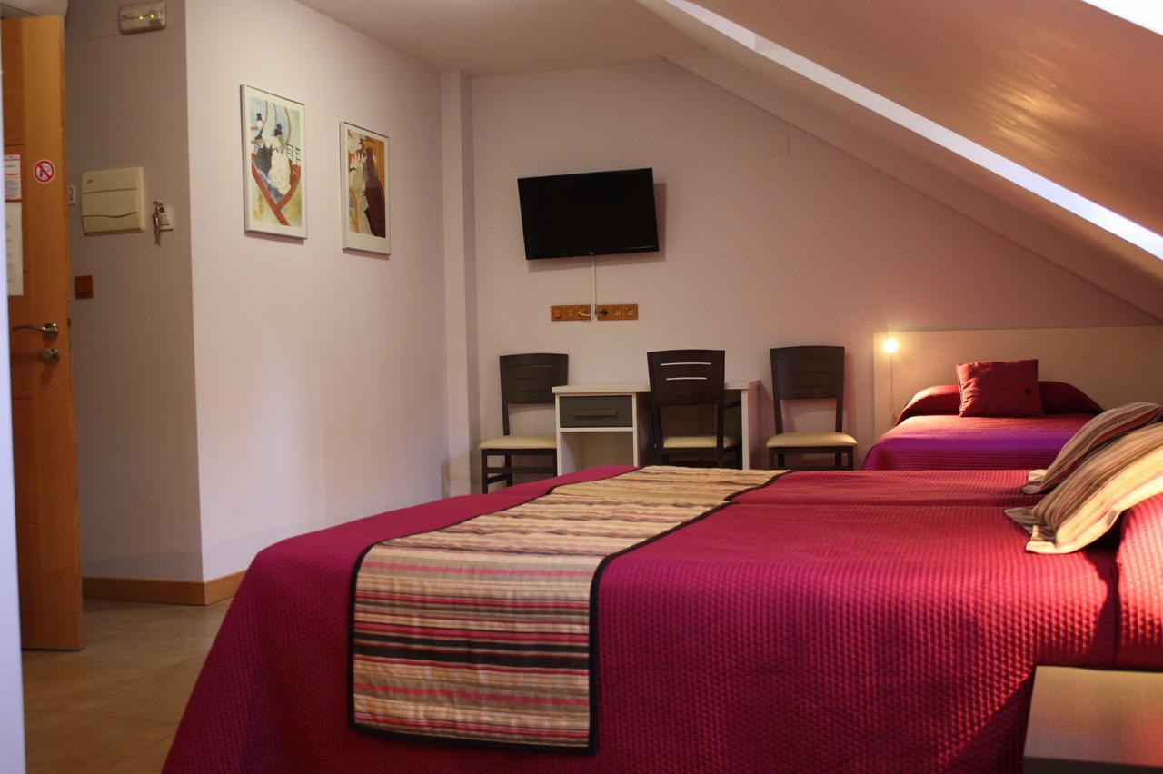 Hostal La Ribera Del Jucar Cuenca  Ngoại thất bức ảnh