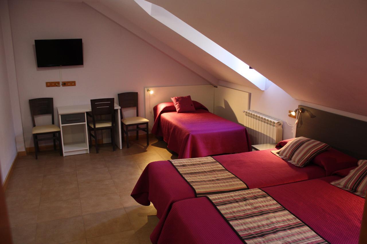 Hostal La Ribera Del Jucar Cuenca  Ngoại thất bức ảnh