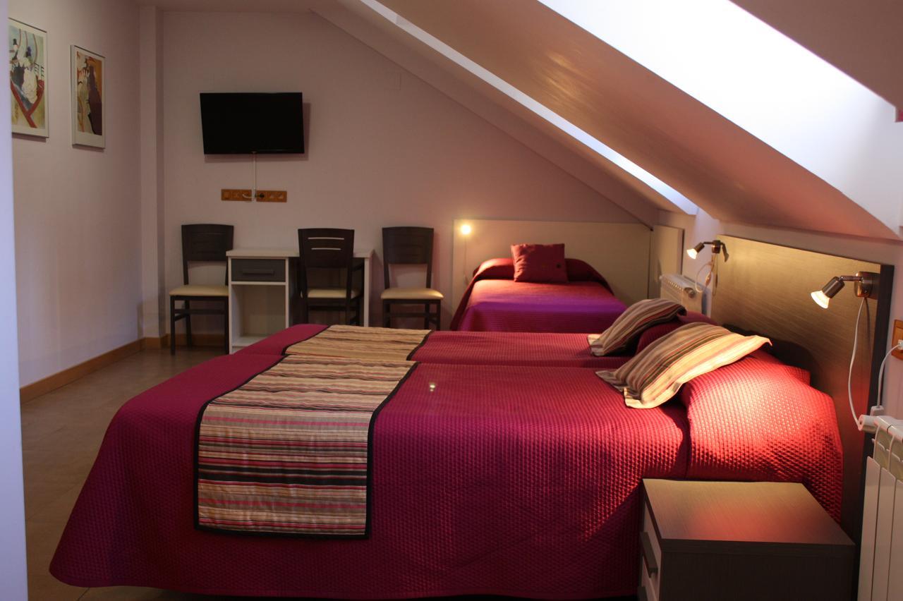 Hostal La Ribera Del Jucar Cuenca  Ngoại thất bức ảnh
